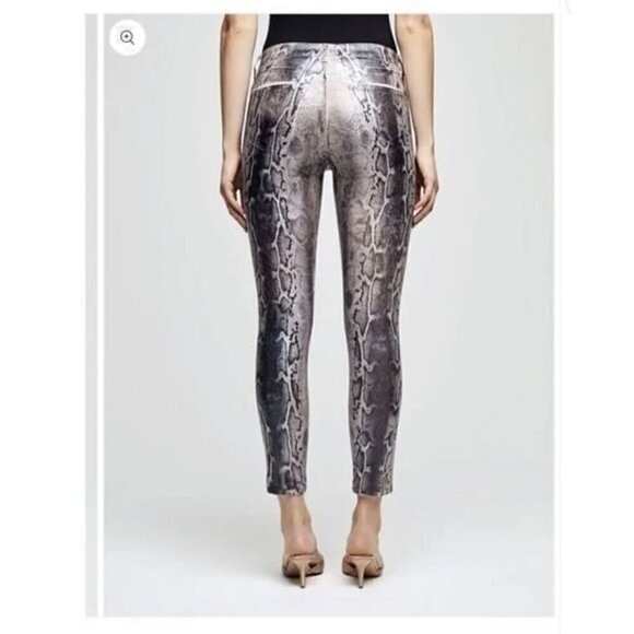 NWT L'AGENCE Margot High Rise Skinny Jean in Pink/Black Snakeskin - Picture 10 of 11